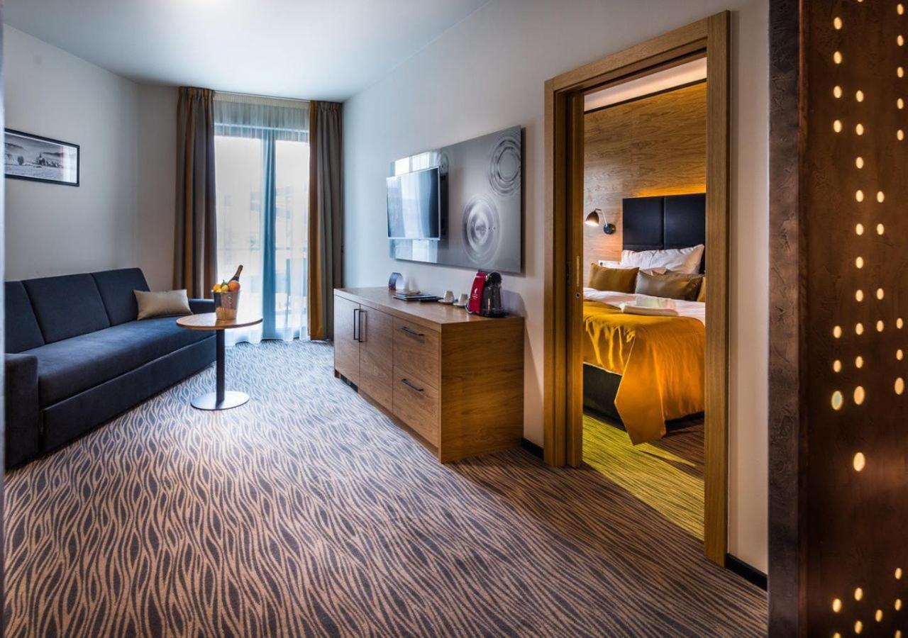 Hotel Galeria Thermal Bešeňová Eksteriør bilde
