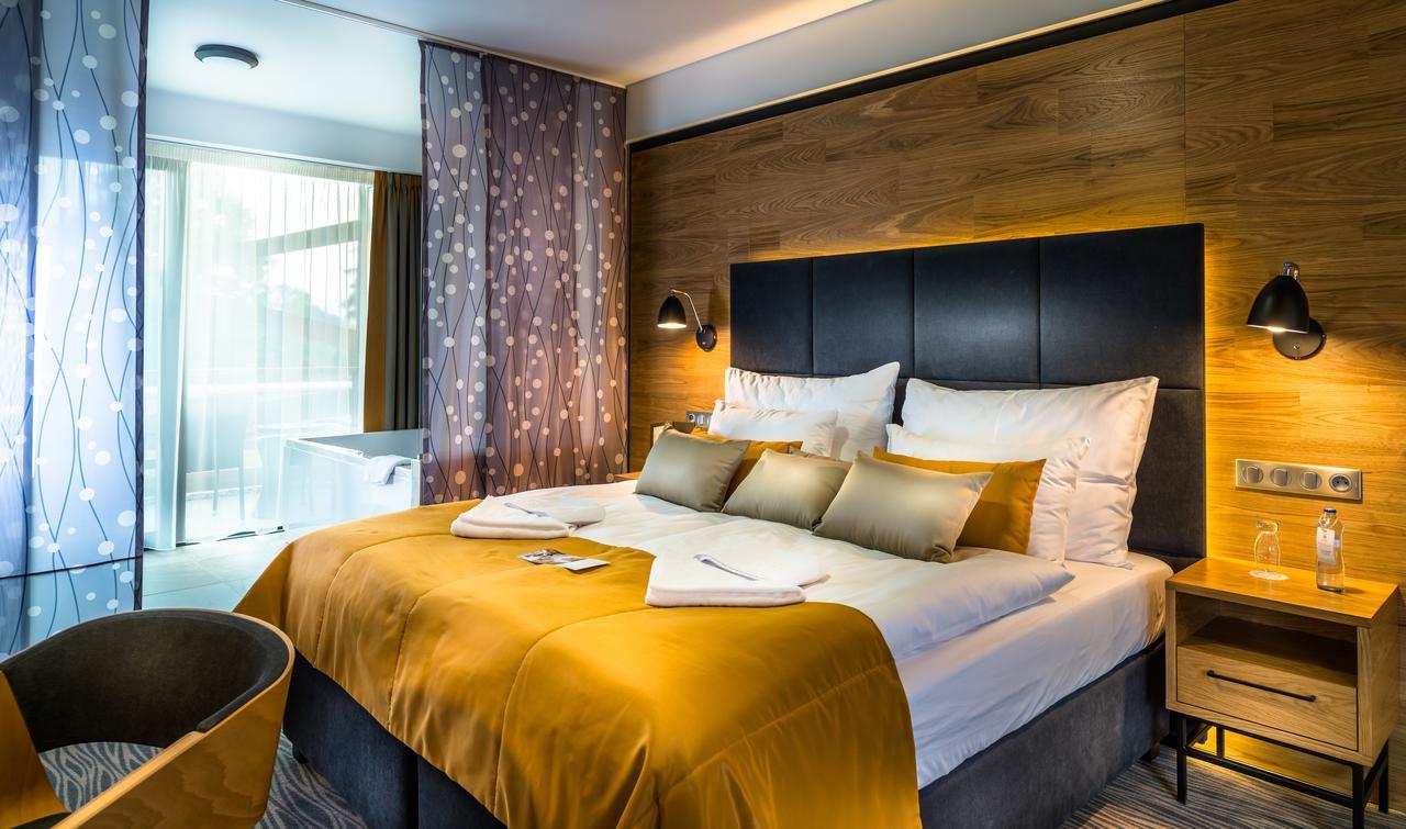 Hotel Galeria Thermal Bešeňová Eksteriør bilde