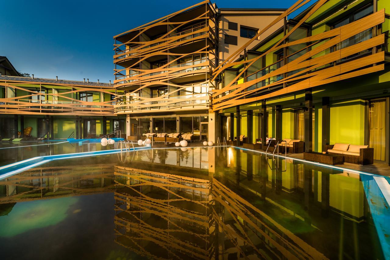 Hotel Galeria Thermal Bešeňová Eksteriør bilde