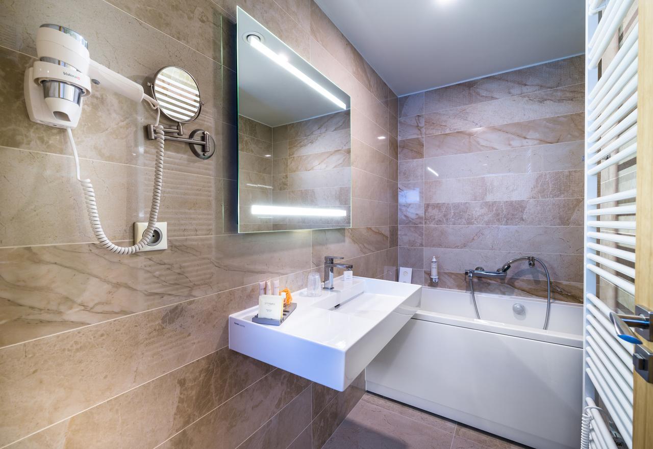 Hotel Galeria Thermal Bešeňová Eksteriør bilde
